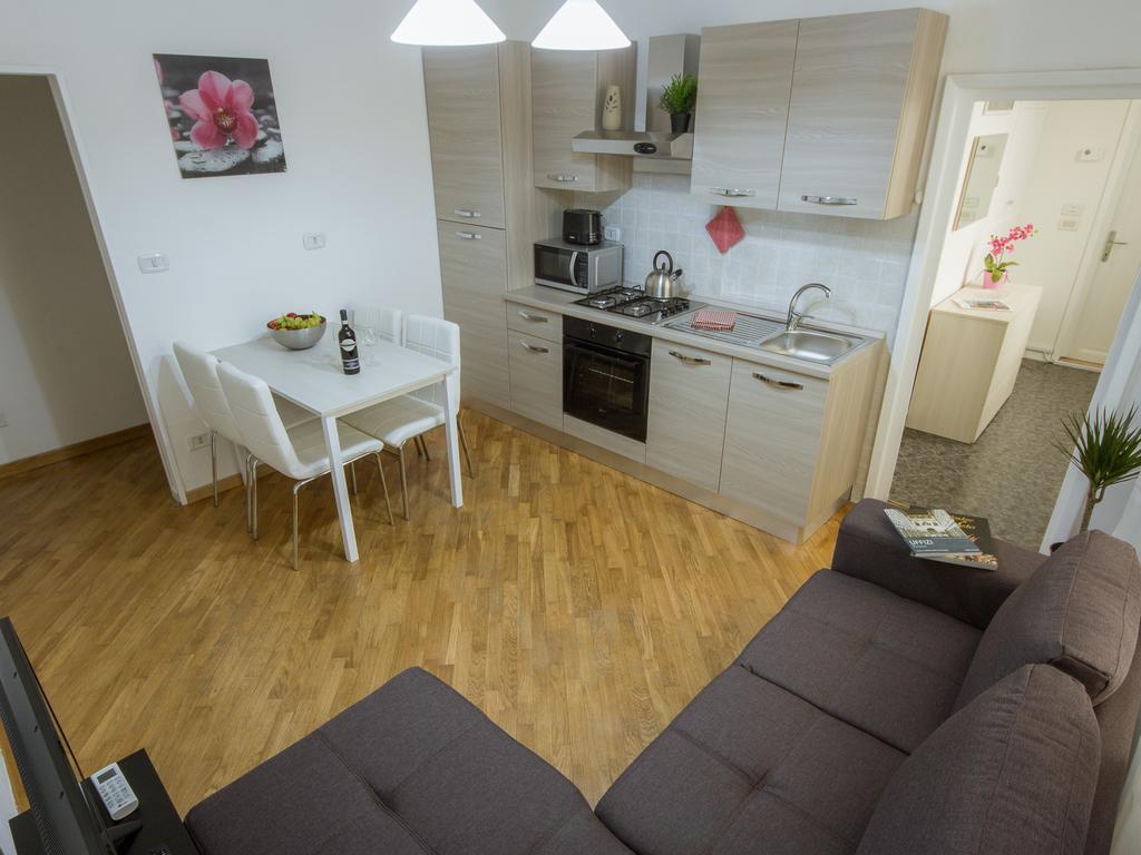 Stylisch Canacci 2 Bedroom Apartment Florence Exterior photo